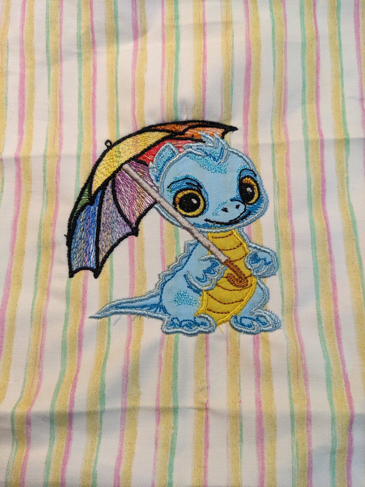 Rainy Day Dragon Applique Five Sizes